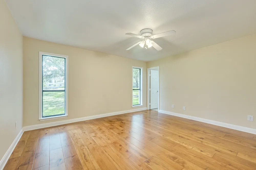 103 Crescent Bluff Lakeway, TX 78734