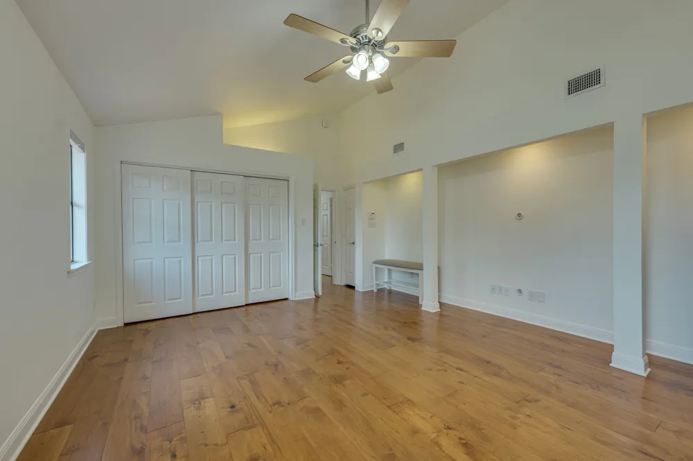 103 Crescent Bluff Lakeway, TX 78734