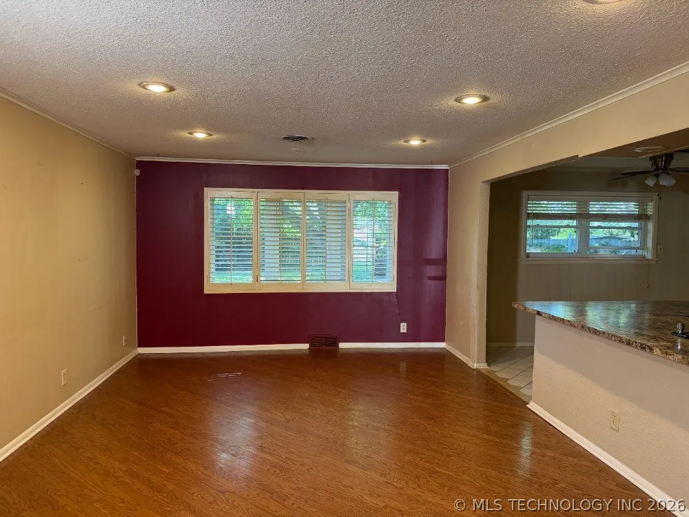 1733 Tiverton Street NW Ardmore, OK 73401