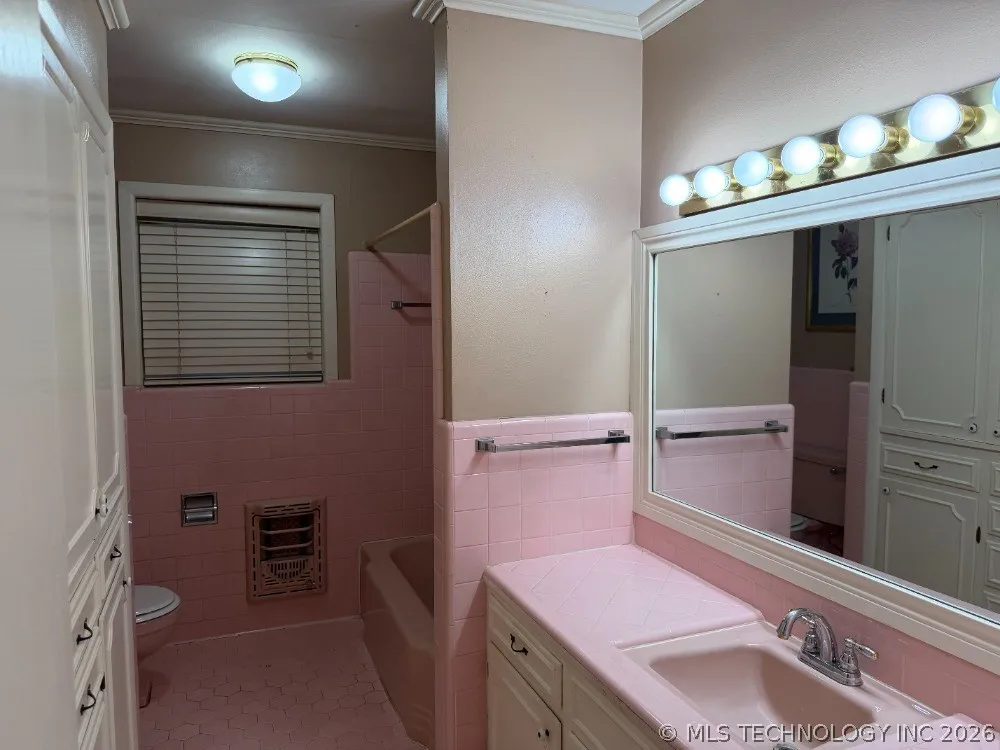 1733 Tiverton Street NW Ardmore, OK 73401