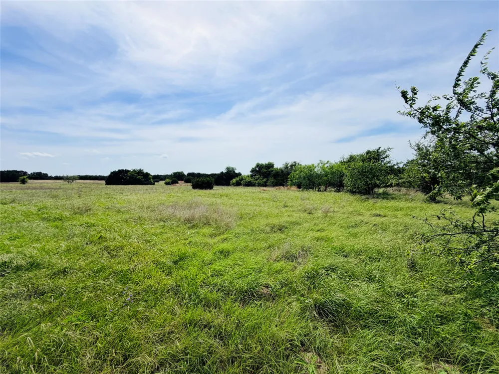 34 County Road 340 McGregor, TX 76657