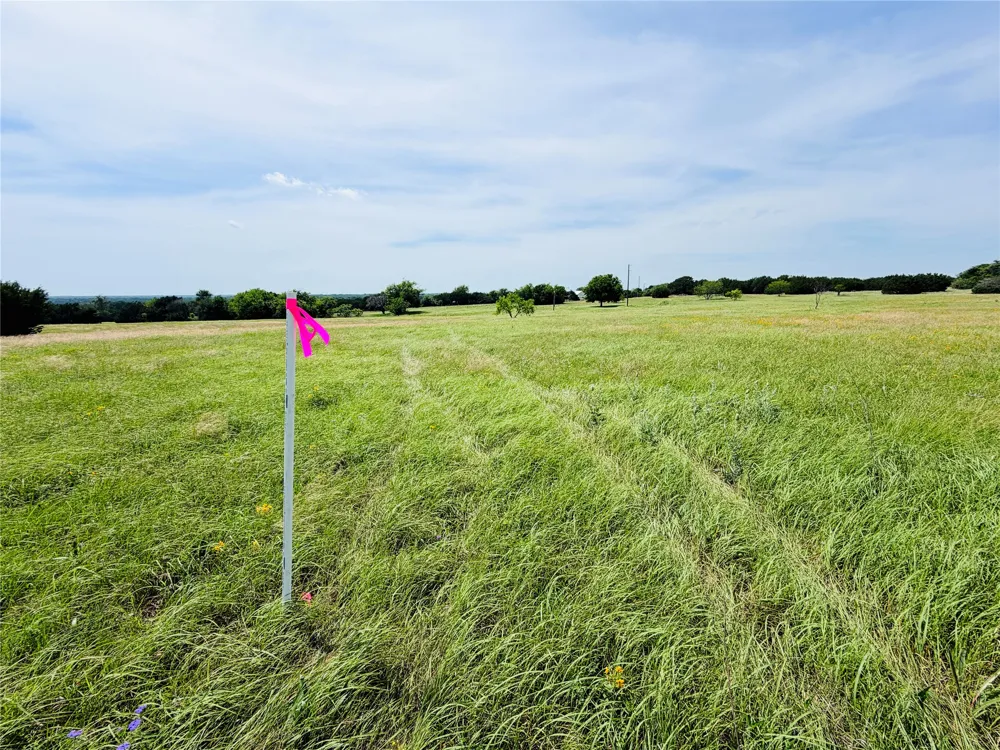 34 County Road 340 McGregor, TX 76657