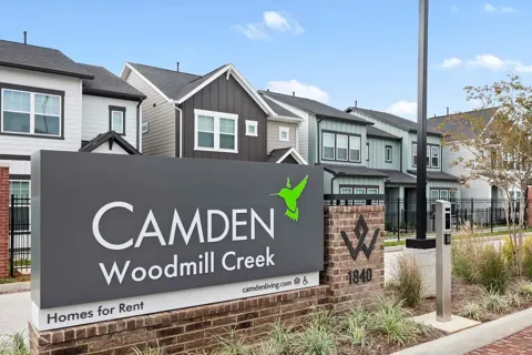 1840 Woodland Field Crossing #207