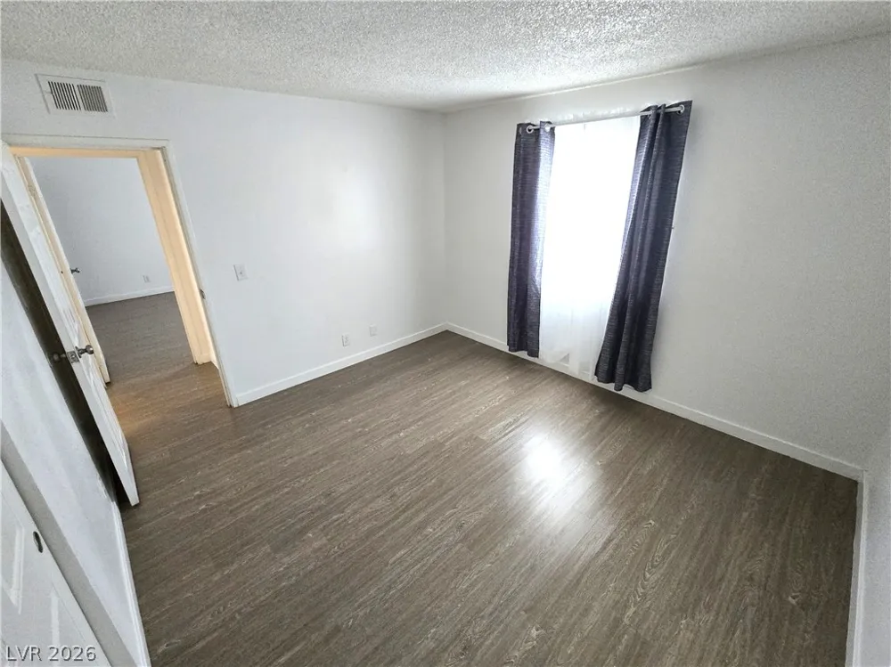 4771 E Craig Road Las Vegas, NV 89115