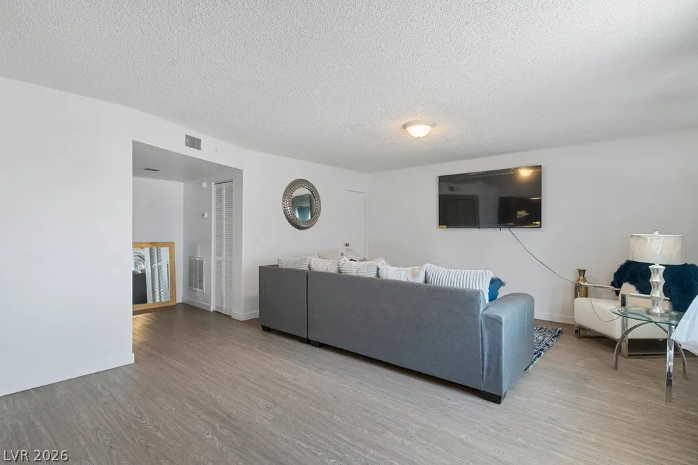 4771 E Craig Road Las Vegas, NV 89115