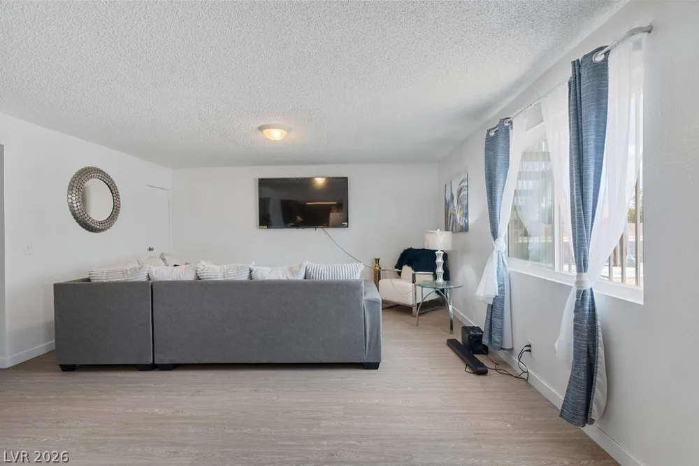 4771 E Craig Road Las Vegas, NV 89115