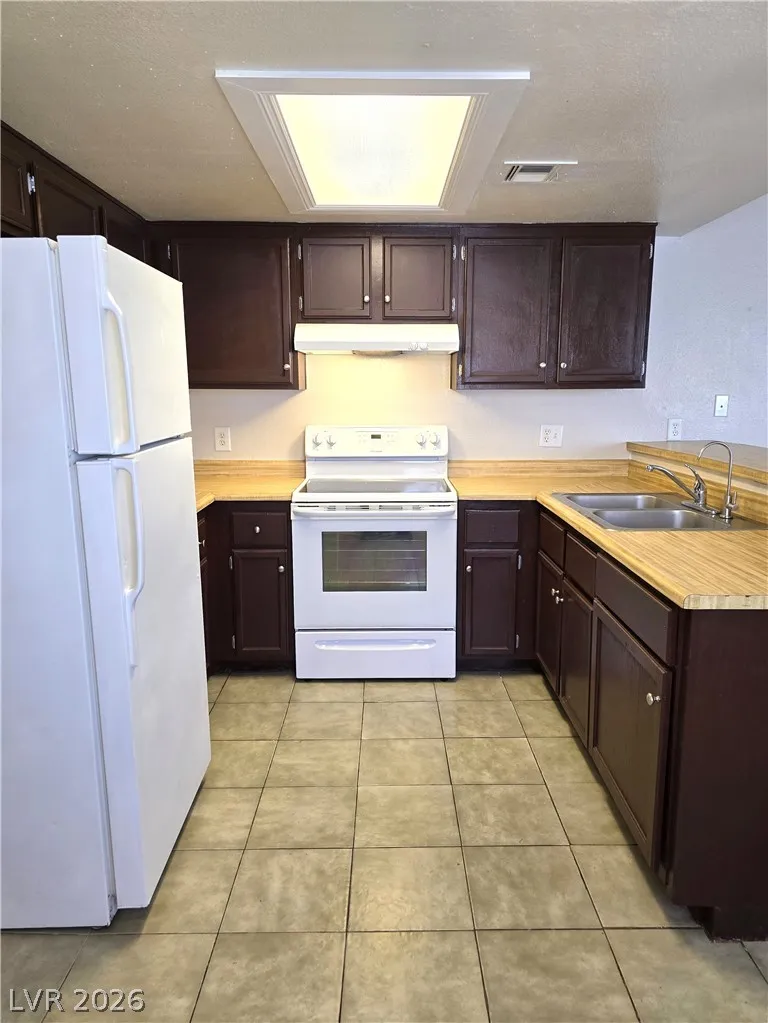 4771 E Craig Road Las Vegas, NV 89115
