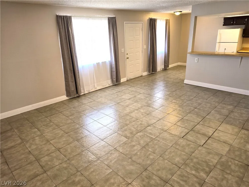 4771 E Craig Road Las Vegas, NV 89115