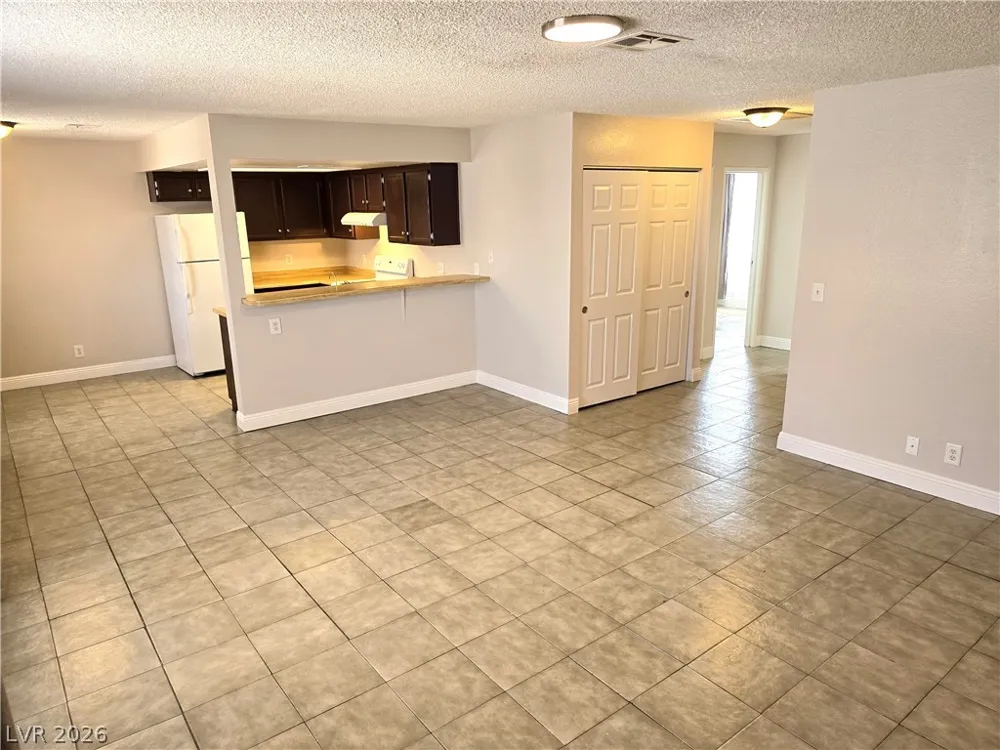 4771 E Craig Road Las Vegas, NV 89115