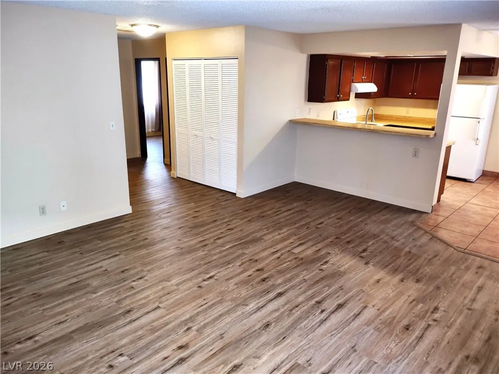 4781 E Craig Road Las Vegas, NV 89115