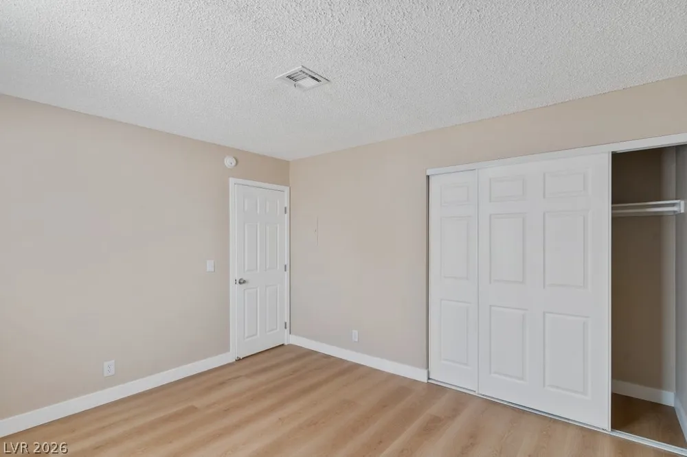 4851 E Craig Road Las Vegas, NV 89115