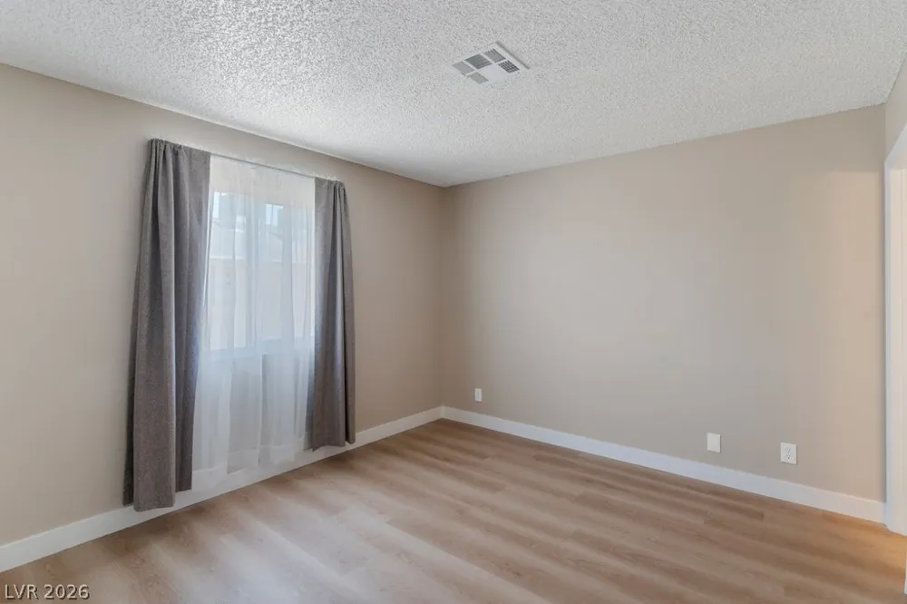 4851 E Craig Road Las Vegas, NV 89115