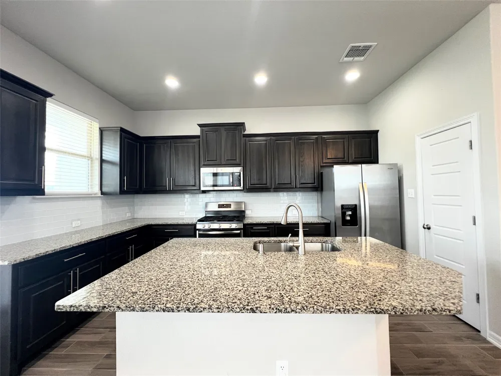 2101 Dillon Pond Lane #B Pflugerville, TX 78660