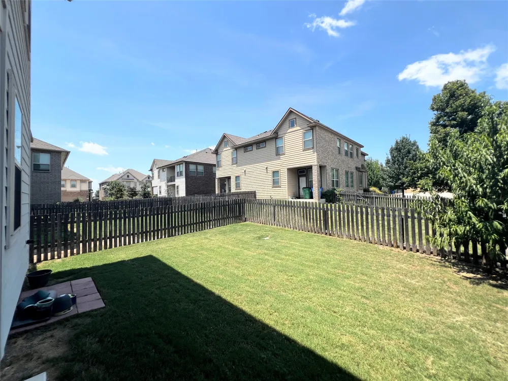 2101 Dillon Pond Lane #B Pflugerville, TX 78660