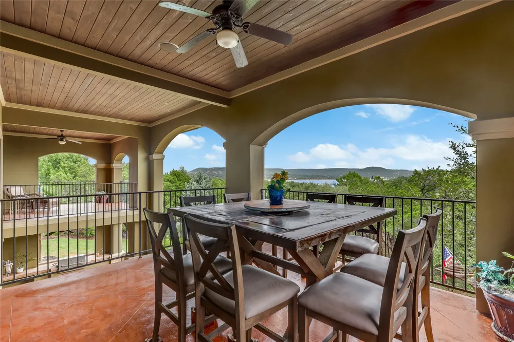 17408 Regatta View Drive Jonestown, TX 78645