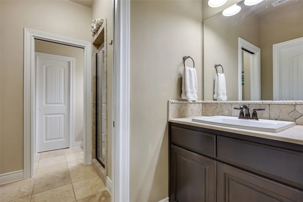 17408 Regatta View Drive Jonestown, TX 78645