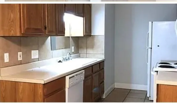 7001 Oak Meadow Circle #B Austin, TX 78736