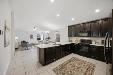 11804 Pecangate Way