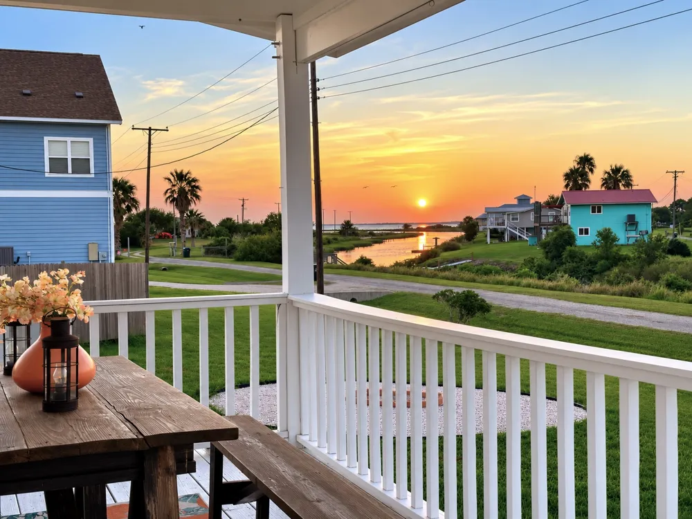 52 Anchor Lane Seadrift, TX 77983
