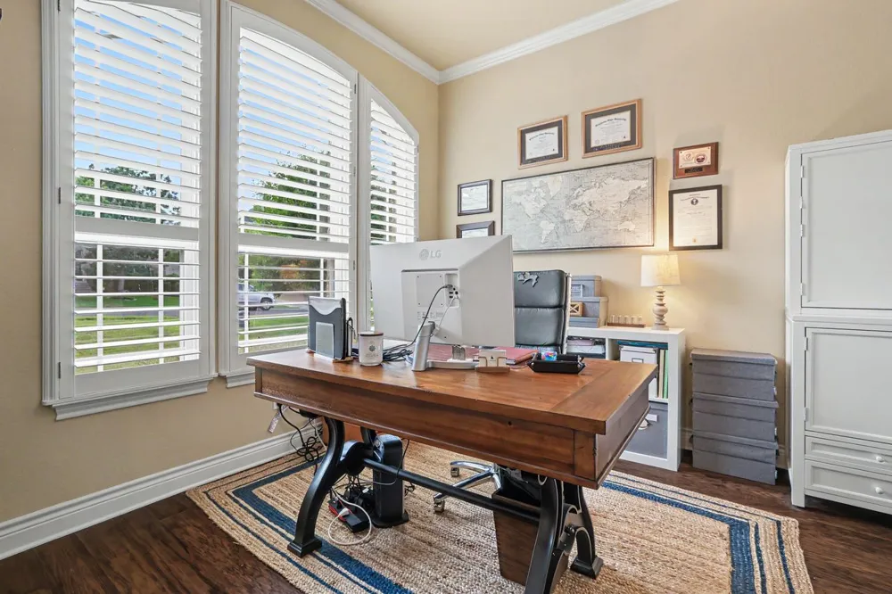 1919 Mulligan Drive Round Rock, TX 78664