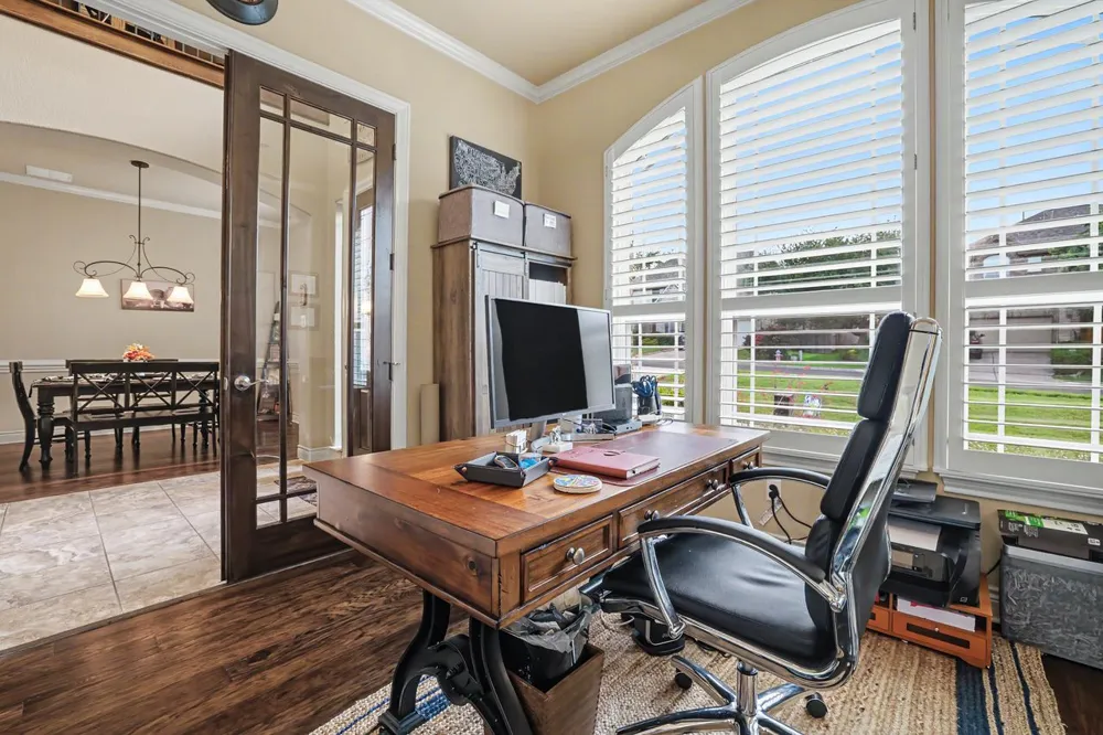 1919 Mulligan Drive Round Rock, TX 78664