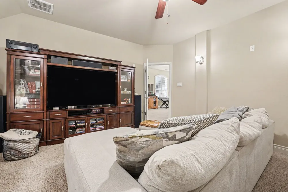 1919 Mulligan Drive Round Rock, TX 78664