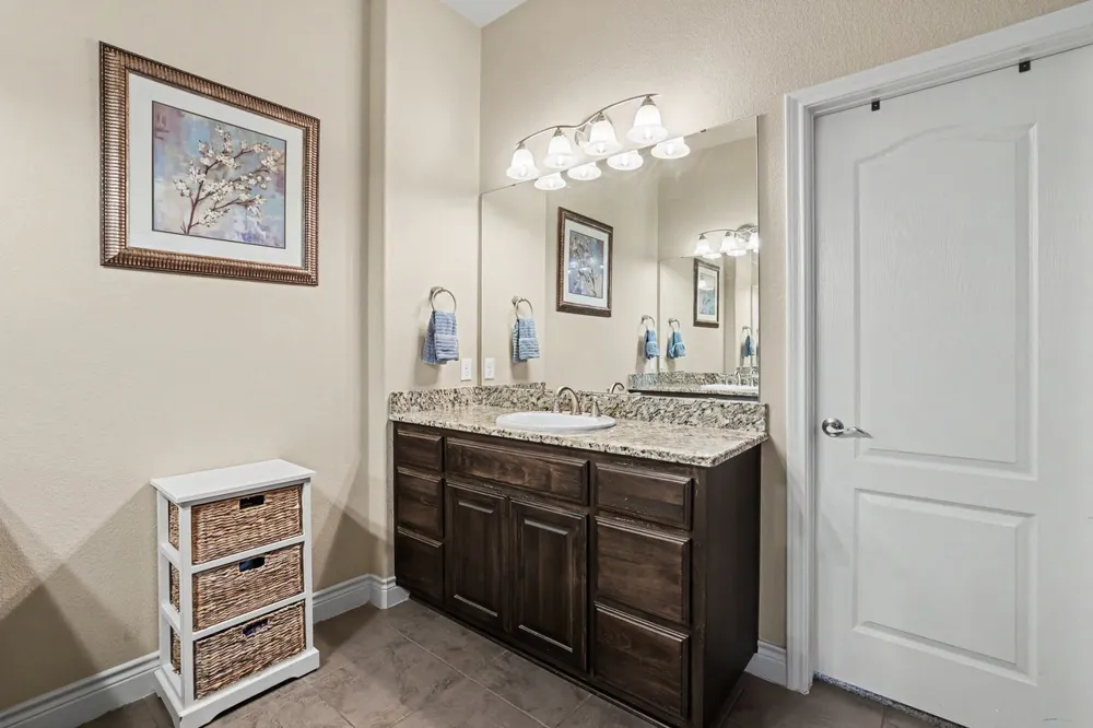 1919 Mulligan Drive Round Rock, TX 78664
