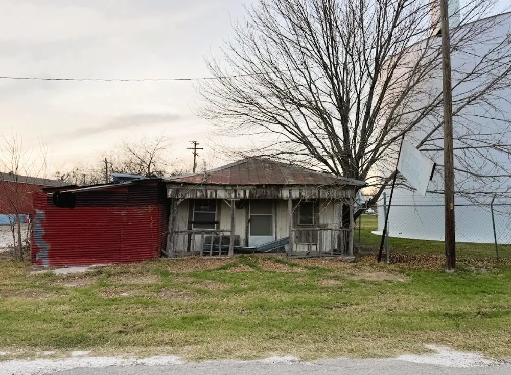 431 SW Front Street Bartlett, TX 76511