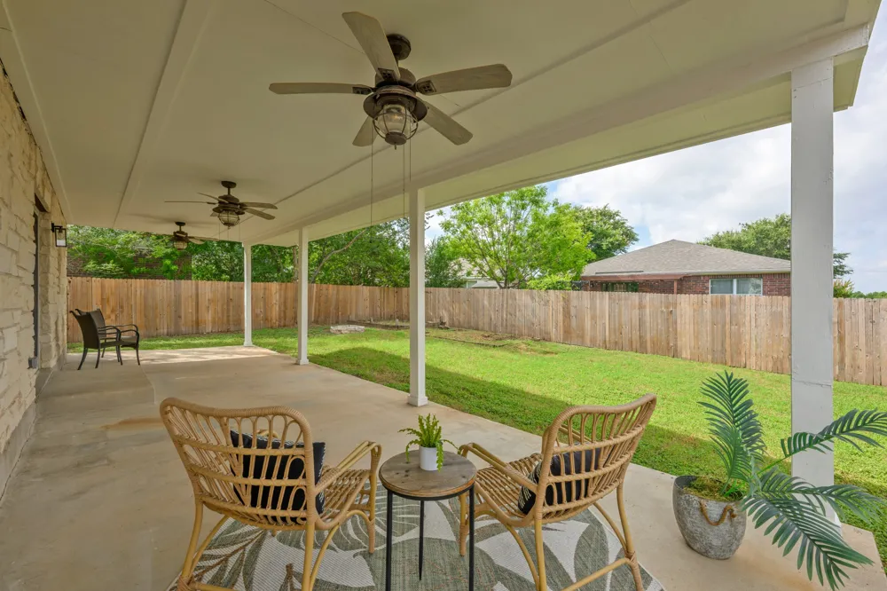 809 Tapestry Cove Pflugerville, TX 78660