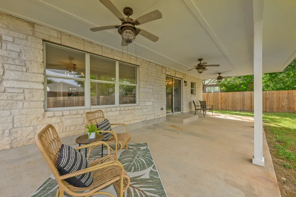 809 Tapestry Cove Pflugerville, TX 78660
