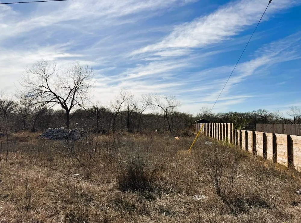 133 Blushing Drive Cedar Creek, TX 78612