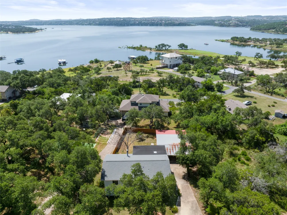 925 Windy Shores Loop Spicewood, TX 78669