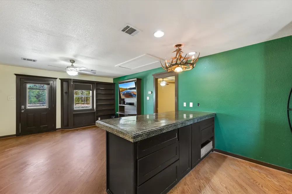 203 Pathfinders Way Smithville, TX 78957