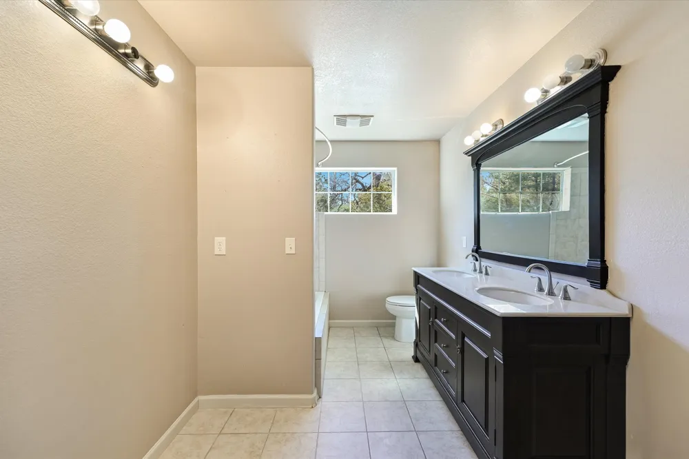 203 Pathfinders Way Smithville, TX 78957