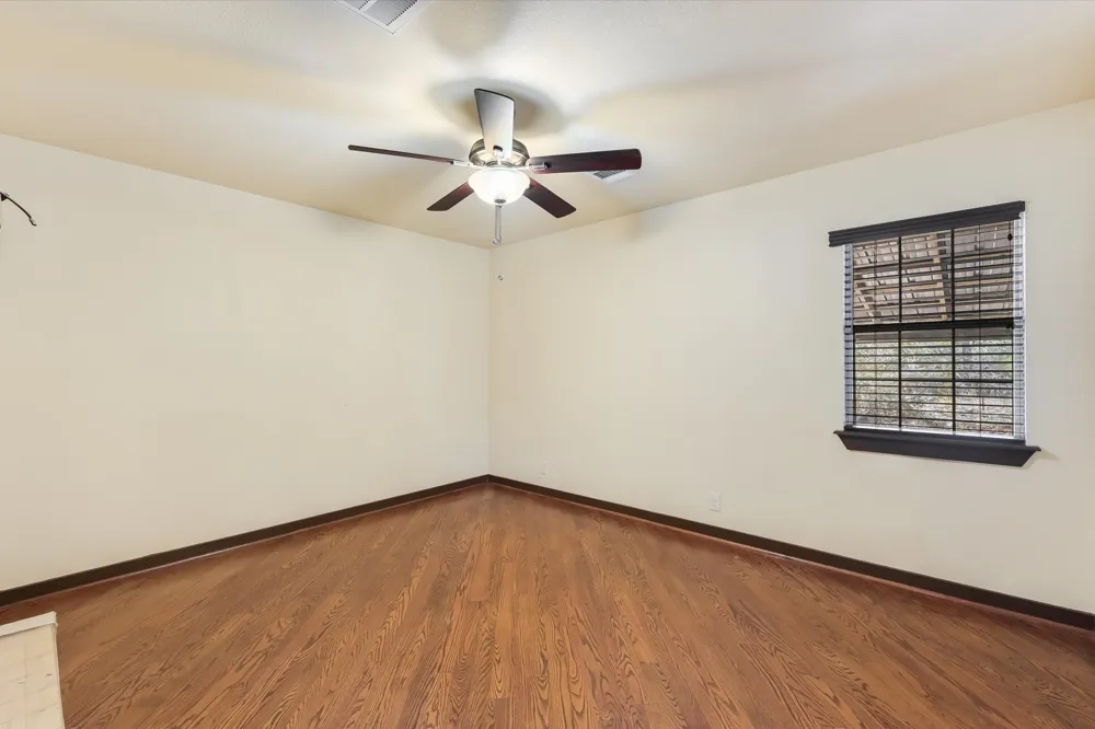 203 Pathfinders Way Smithville, TX 78957