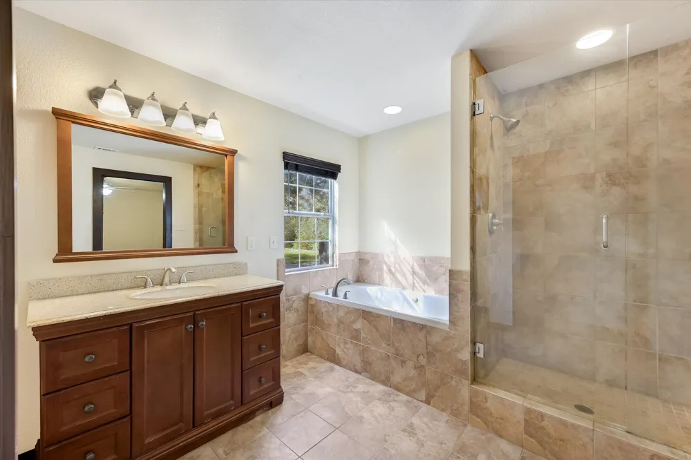 203 Pathfinders Way Smithville, TX 78957