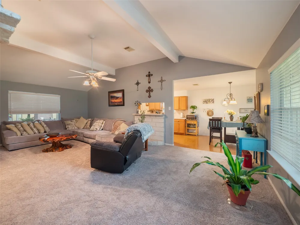 1650 County Road 439 Thorndale, TX 76577