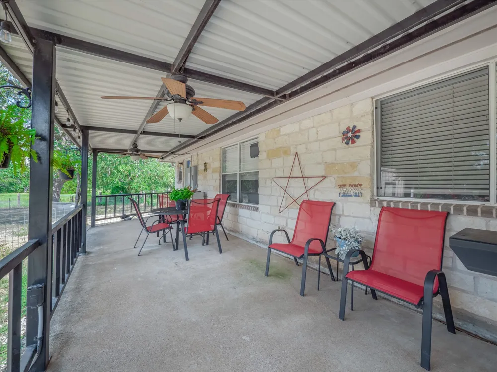 1650 County Road 439 Thorndale, TX 76577