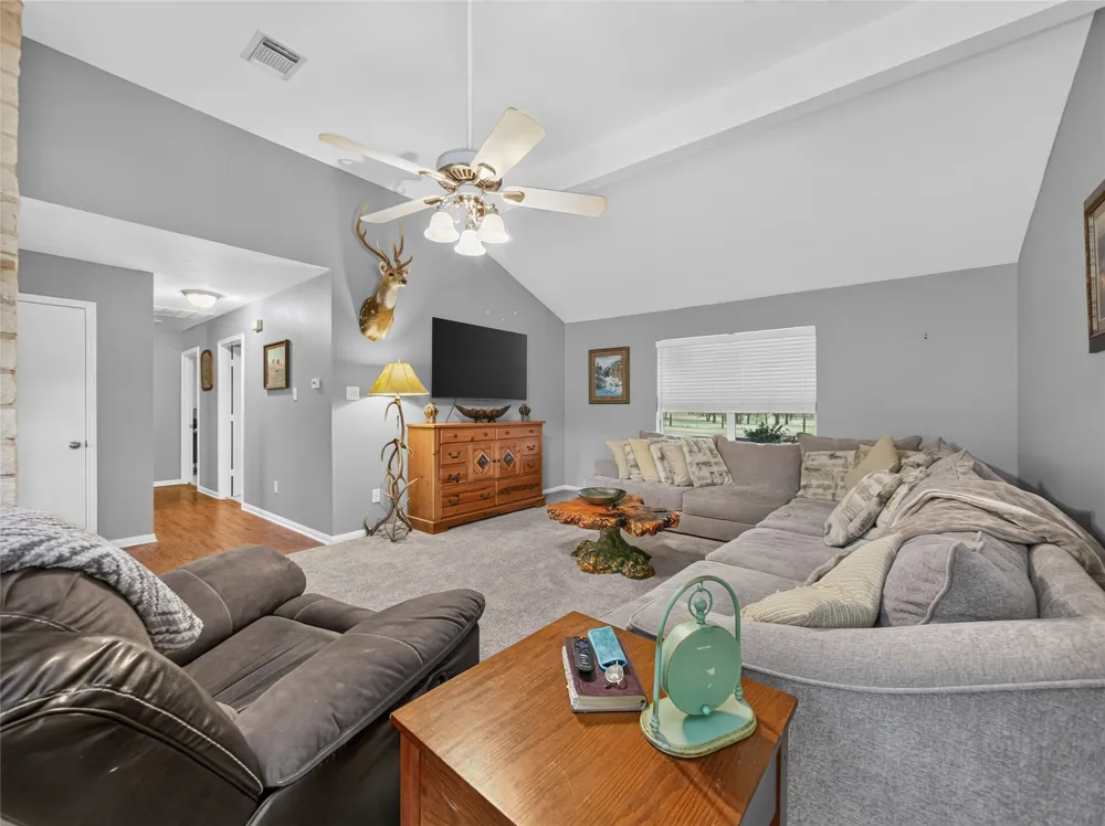 1650 County Road 439 Thorndale, TX 76577