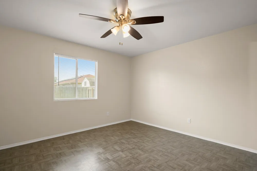 137 Hillhouse Lane Manchaca, TX 78652