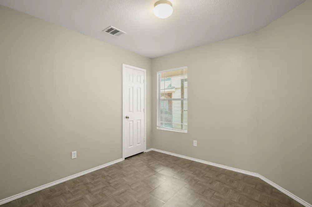 137 Hillhouse Lane Manchaca, TX 78652