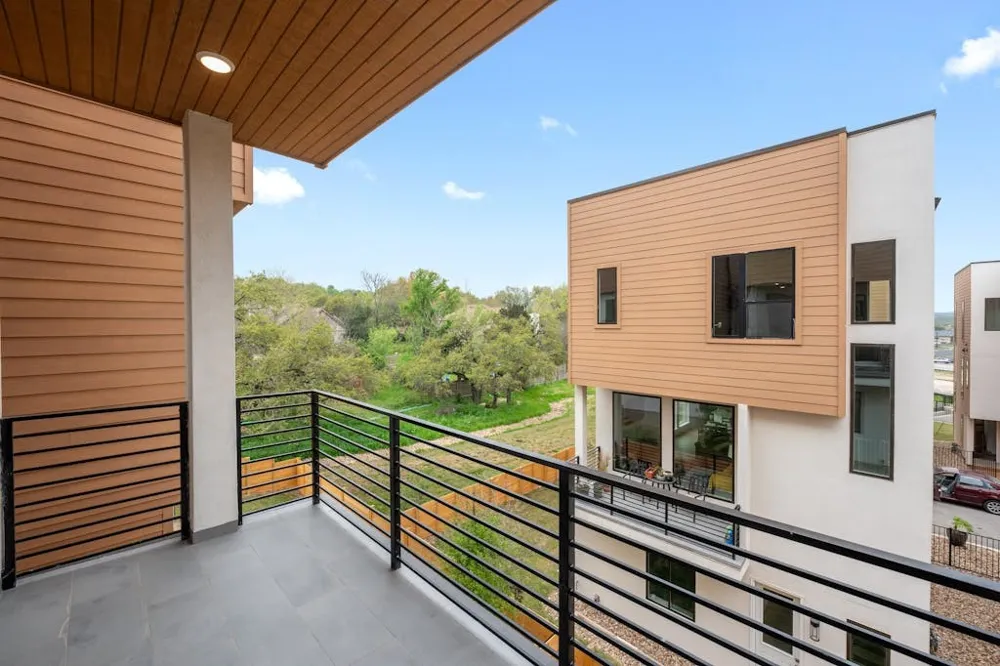 6823 Wolfcreek Pass #6 Austin, TX 78749