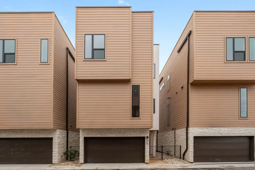 6823 Wolfcreek Pass #6 Austin, TX 78749