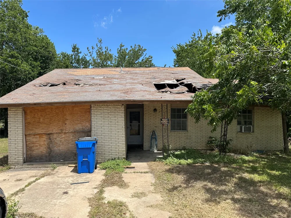 506 Forest Court Taylor, TX 76574