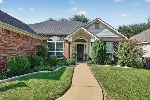 2716 Butterfly Drive