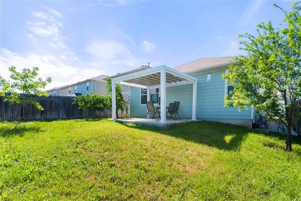 121 Guemal Road Buda, TX 78610
