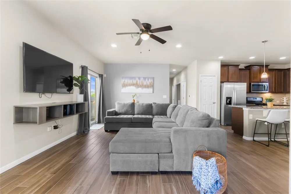 121 Guemal Road Buda, TX 78610