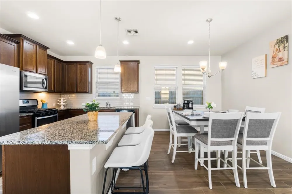 121 Guemal Road Buda, TX 78610