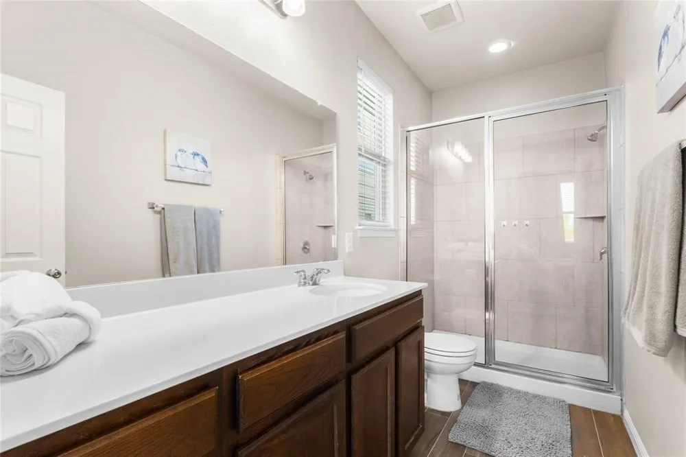 121 Guemal Road Buda, TX 78610