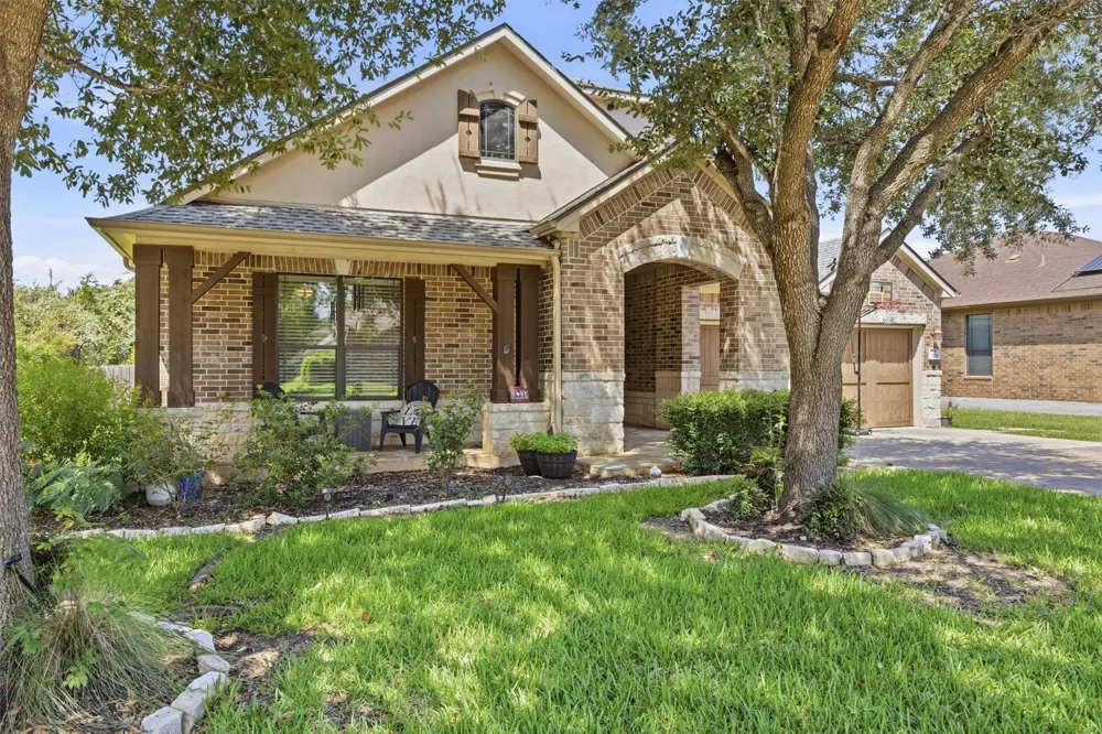 305 Hogg Pecan Pass Austin, TX 78748